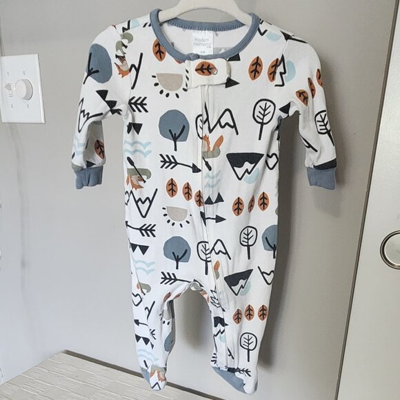 Set of 0-3 Month Baby Footies - Picture 2 of 3